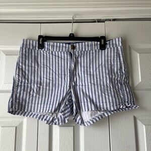 Women’s Old Navy Striped Everyday Shorts